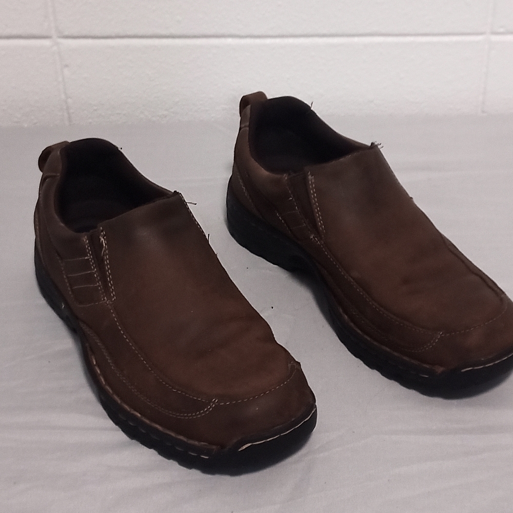 Guante brand men's shoes, natural leather.